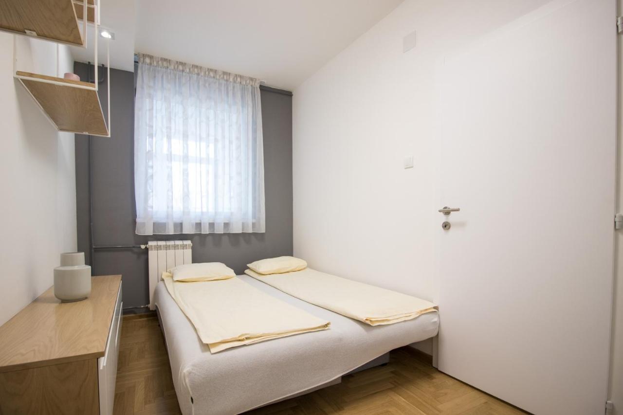 Arena'S Finest Apartment Belgrade Luaran gambar