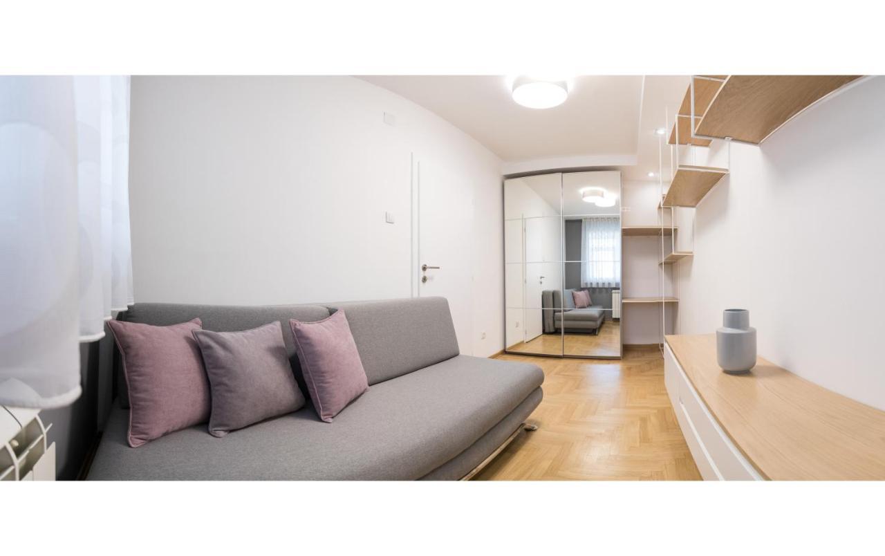 Arena'S Finest Apartment Belgrade Luaran gambar