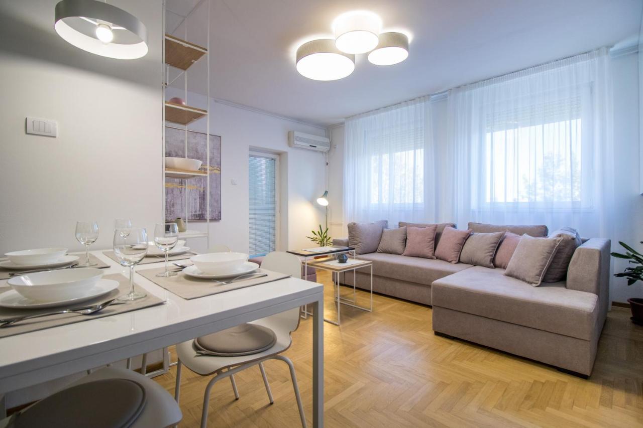 Arena'S Finest Apartment Belgrade Luaran gambar