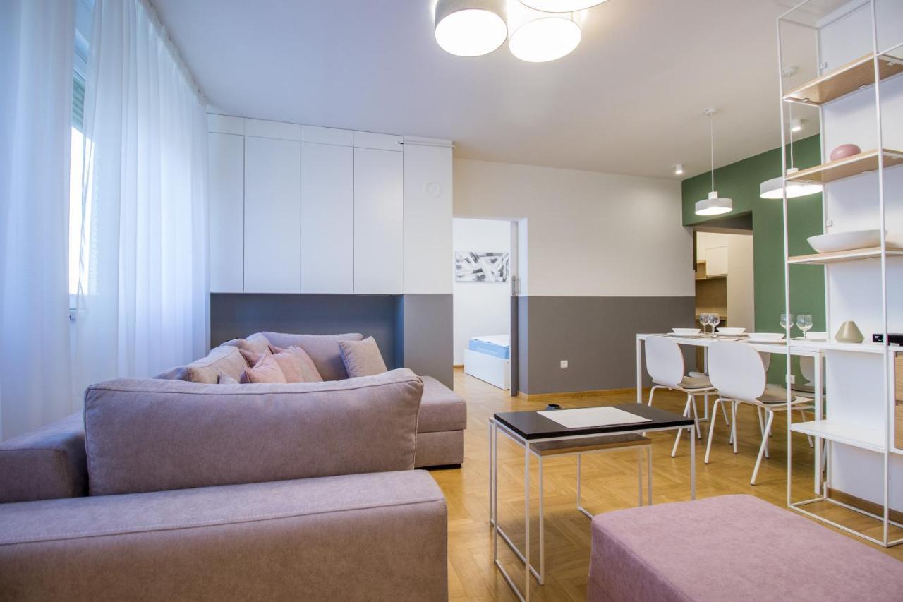 Arena'S Finest Apartment Belgrade Luaran gambar